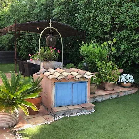 Petite Maison à L'entrée De Hébergement de vacances *